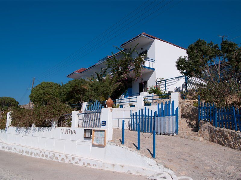 Marina Beach Livadia  Екстер'єр фото